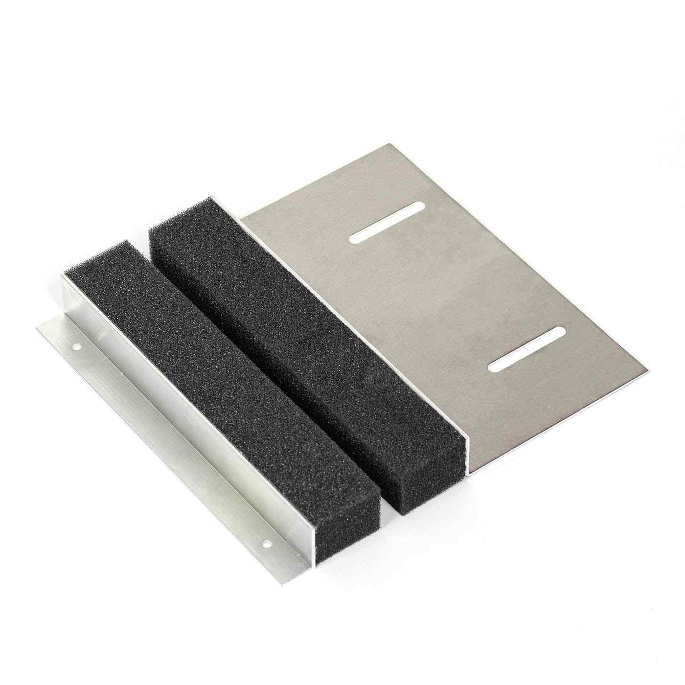 Kabeleinführung Standard 220mm breit, Winkel vorne 20x30x2mm / hinten 120x30x2mm
