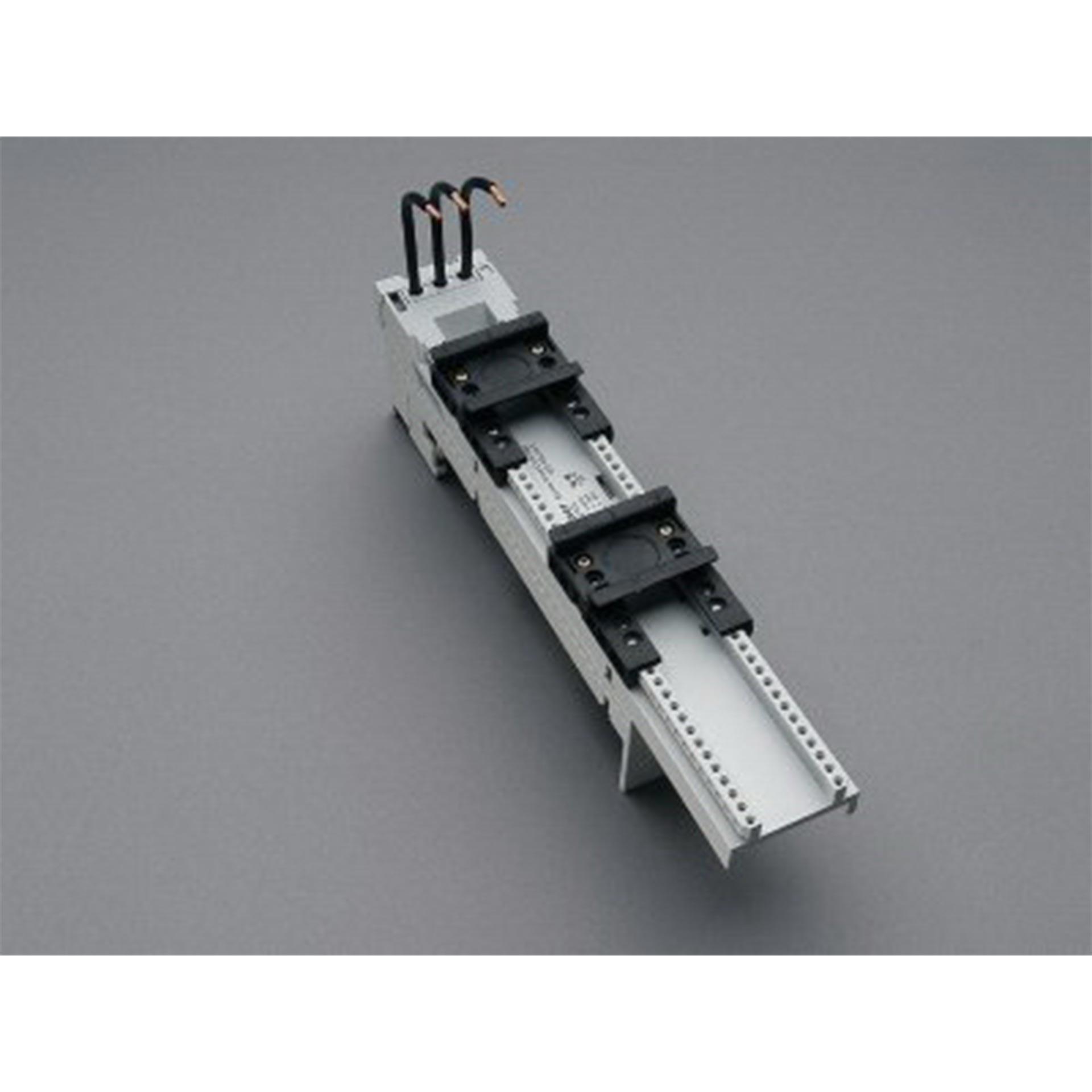 3P Sammelschienenadapter 25A, 2T mit abnehmbaren Oberteil, 45x260mm