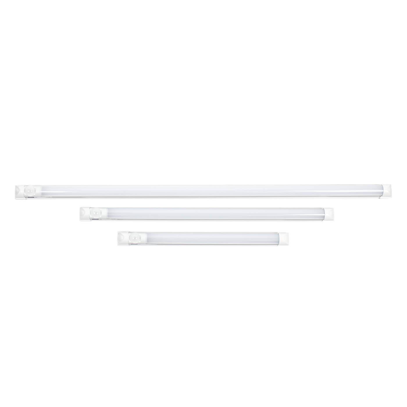 LED Leuchte mit PIR 600mm 9W 230V, 600x32x39mm, 750Lm / 4000K, inkl. 2 Klammern & 2 Muttern