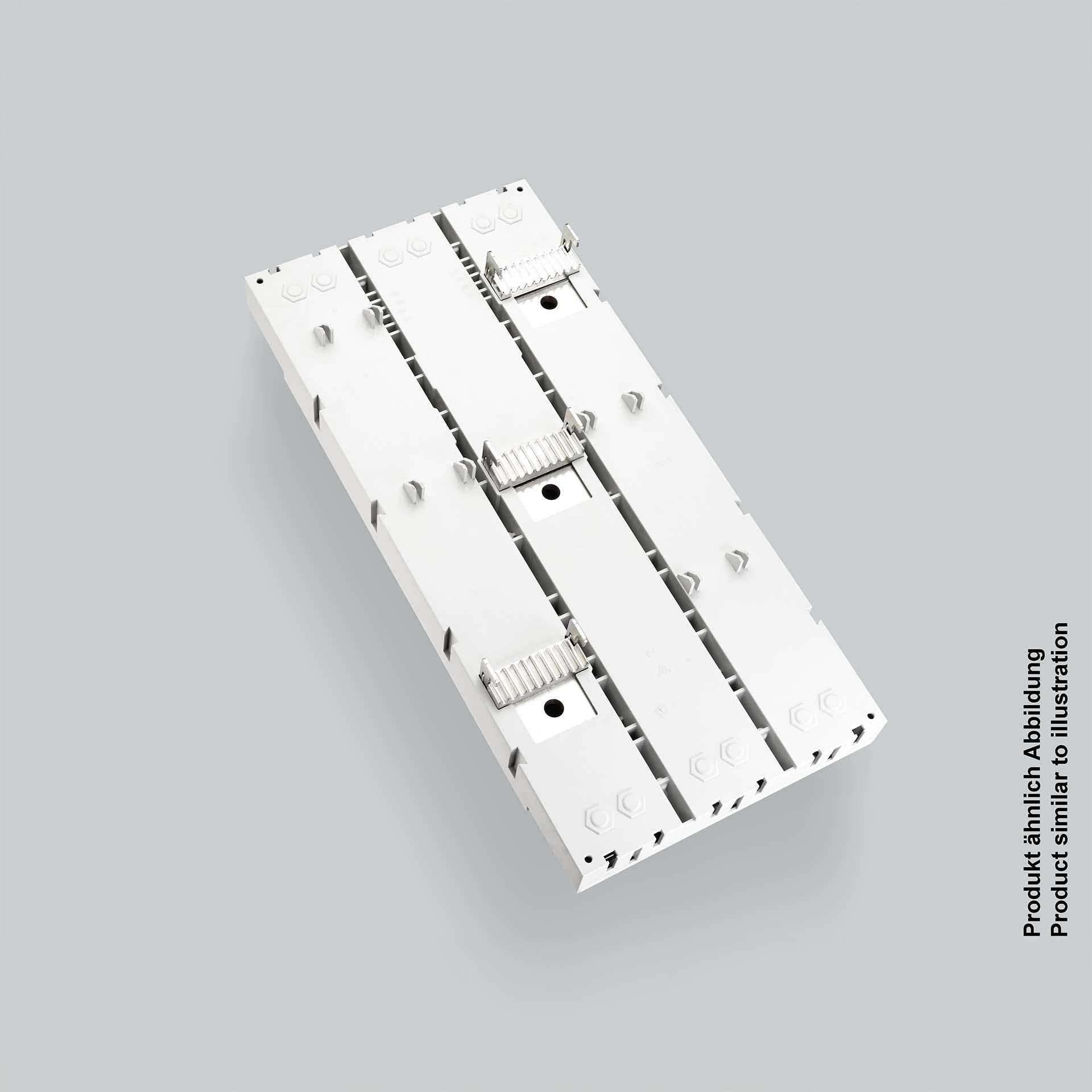 3P Sammelschienenadapter 1000A, Verbindung oben, Klemmkontaktierung, 300x652mm